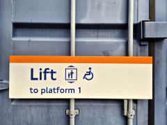 Lift to Platform 1 (1962024)