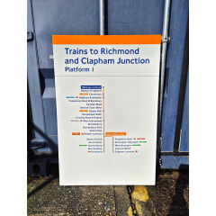 Trains to Richmond and Clapham Junction - Hackney Central - Line Diagram (462025)