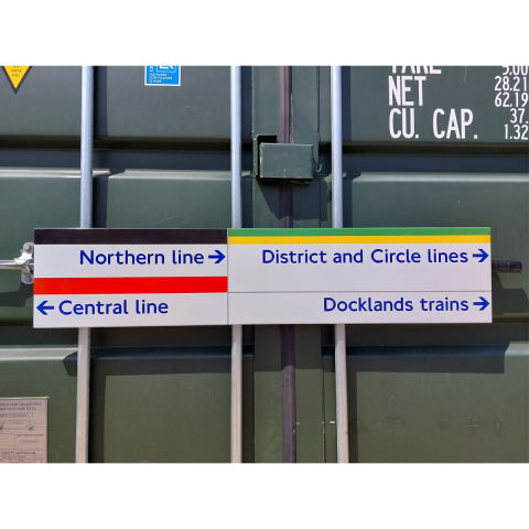 Northern Line/Central Line/Docklands Trains Wayfinder (472024)