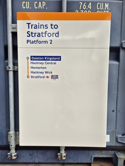 Trains to Stratford - Dalston Kingsland - Line Diagram (662024)