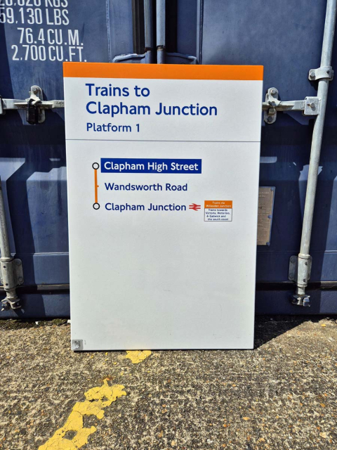 Trains to Clapham Junction - Clapham High Street - Line Diagram (1682024)