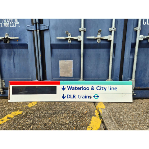 Central line Lightbox - Multi-line wayfinder (1852024)