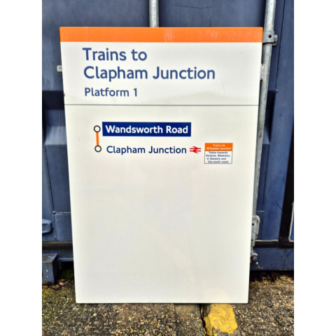 Trains to Clapham Junction - Wandsworth Road - Line Diagram (192025)